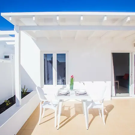 Flower 6 * Playa Honda (Lanzarote)